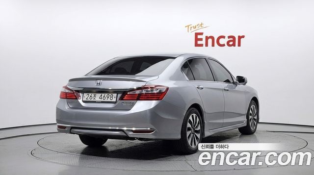 Honda Accord 2.0 Hybrid 9th — пробег 60 154 км — фото 2 из 5