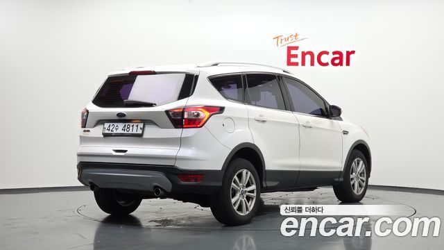 Ford Kuga из Кореи Encar