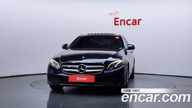 Mercedes-Benz E-Class из Кореи Encar