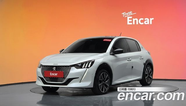 Peugeot 208 из Кореи Encar