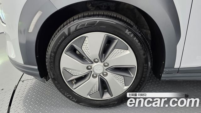 Hyundai Kona из Кореи Encar