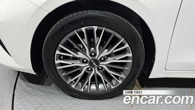 Kia K3 из Кореи Encar