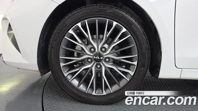 Kia K3 из Кореи Encar