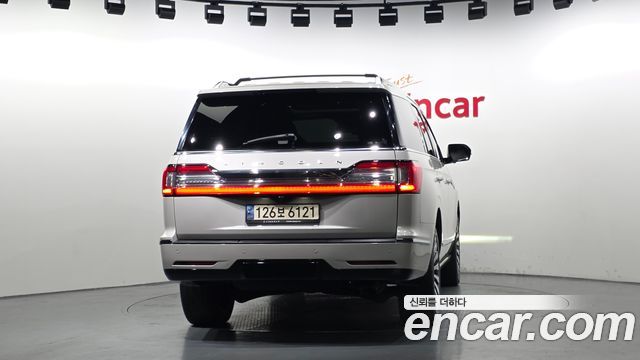 Lincoln Navigator из Кореи Encar