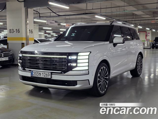 Hyundai Palisade HEV 2.5T 4WD 9-Seater Calligraphy — пробег 33 000 км — фото 1 из 5