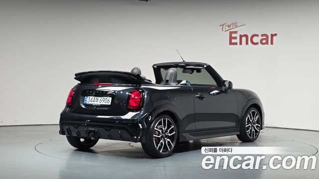 Mini Cooper Convertible из Кореи Encar
