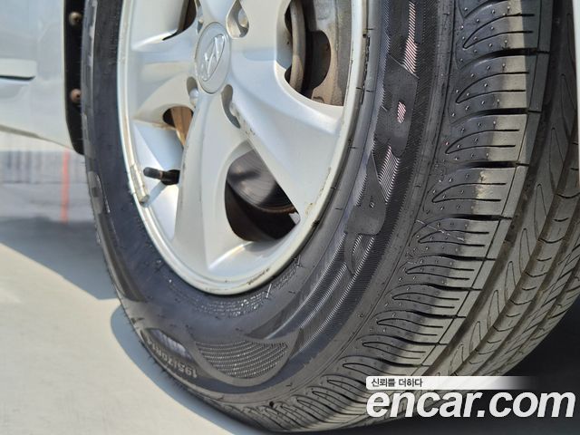 Hyundai Accent 1.4 VVT Premium — пробег 181 474 км — фото 5 из 5