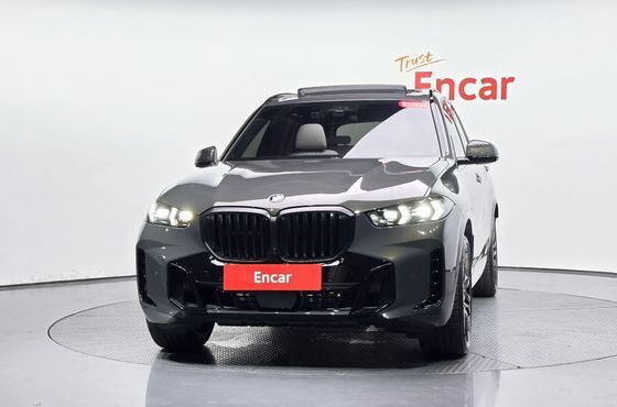 BMW X5 xDrive 40i M Sport Pro Special Edition — пробег 5 277 км — фото 3 из 5