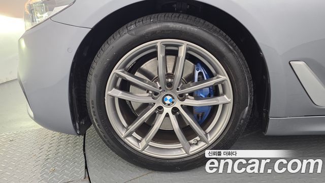 BMW 5-Series из Кореи Encar