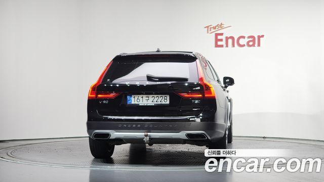 Volvo V90 из Кореи Encar
