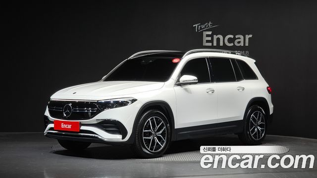 Mercedes-Benz EQB EQB300 4MATIC AMG Line — пробег 40 854 км — фото 1 из 5