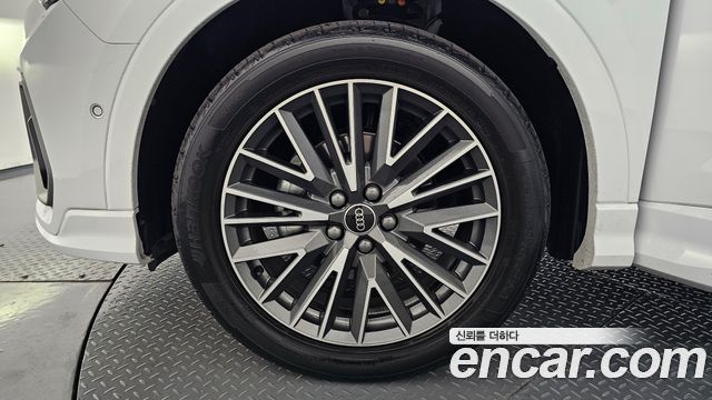 Audi Q3 из Кореи Encar
