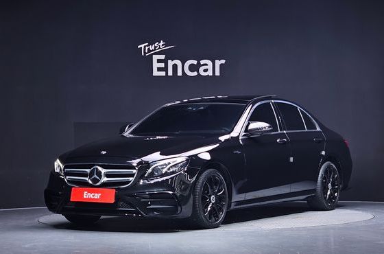 Mercedes-Benz E-Class E350 4MATIC AMG Line — пробег 101 652 км — фото 1 из 5