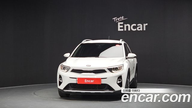 Kia Stonic из Кореи Encar