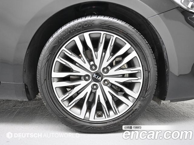 Kia K7 из Кореи Encar