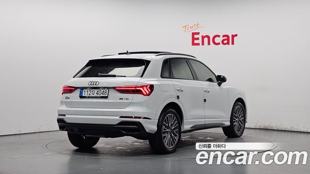 Audi Q3 35 TDI Premium — пробег 5 654 км — фото 2 из 5