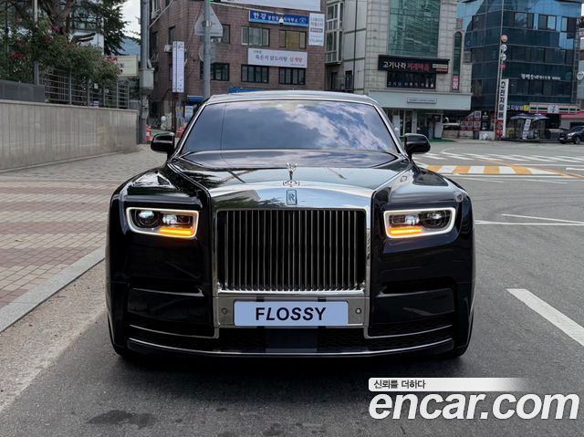 Rolls-Royce Phantom 6.7 V12 — пробег 33 800 км — фото 3 из 5