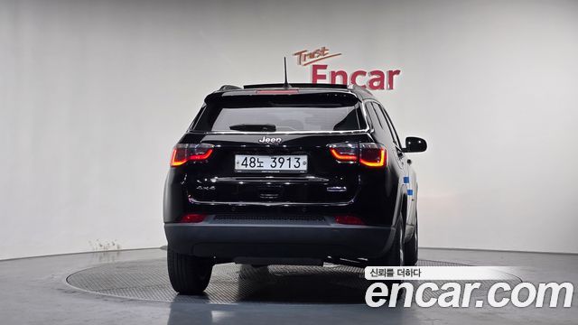 Jeep Compass из Кореи Encar