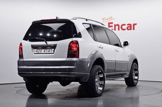 Ssangyong Rexton 4WD RX4 High Deluxe — пробег 165 872 км — фото 2 из 5