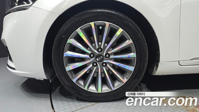 Kia K7 из Кореи Encar