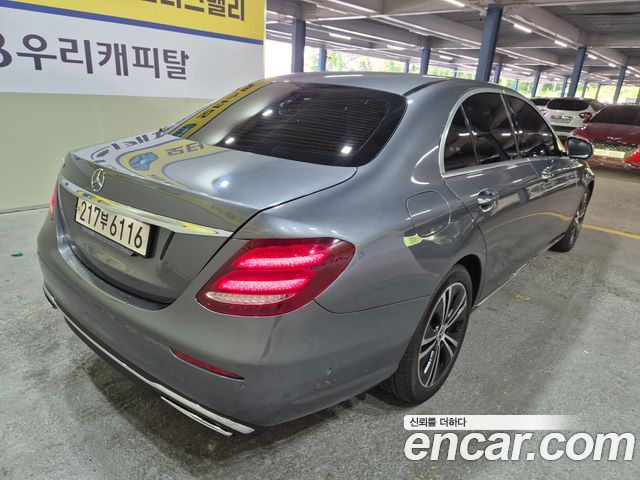 Mercedes-Benz E-Class из Кореи Encar