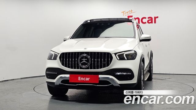 Mercedes-Benz GLE-Class GLE300d 4MATIC — пробег 34 039 км — фото 3 из 5
