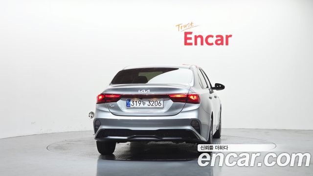 Kia K3 из Кореи Encar
