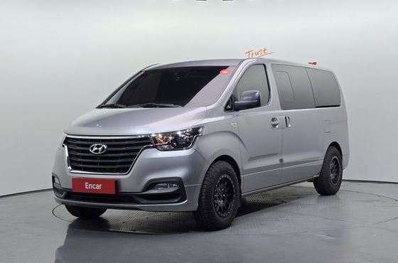 Hyundai Starex Van 5-Seater Modern — пробег 61 144 км — фото 1 из 5