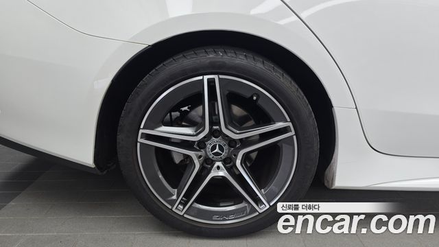 Mercedes-Benz CLS-Class из Кореи Encar
