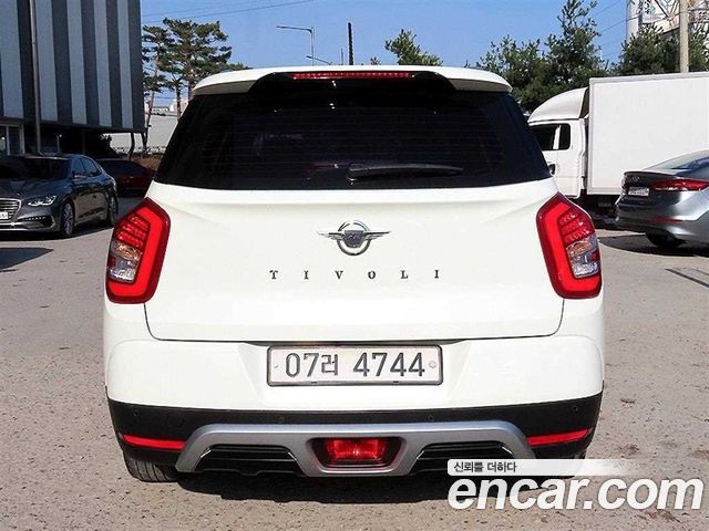 Ssangyong TIBOLI из Кореи Encar
