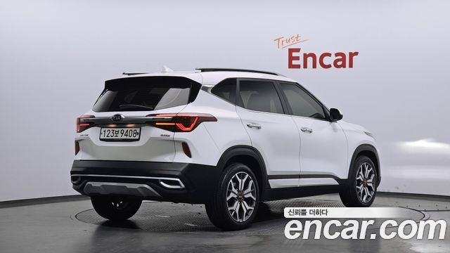 Kia Seltos из Кореи Encar