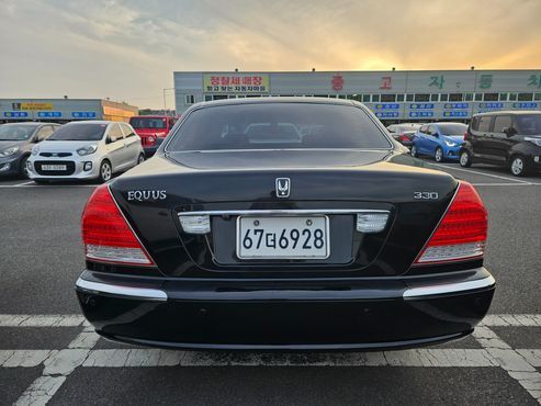 Hyundai Equus JS 330 Deluxe — пробег 134 783 км — фото 4 из 5