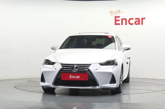 Lexus IS Supreme — пробег 60 042 км — фото 3 из 5