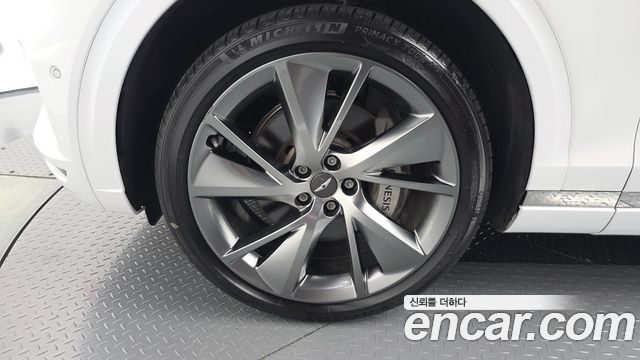 Genesis GV70 из Кореи Encar
