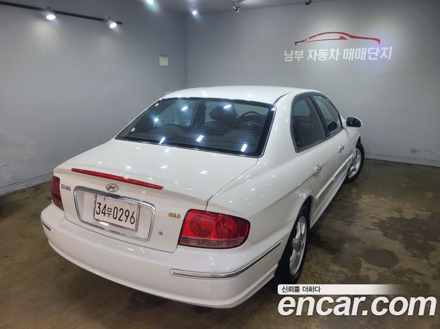 Hyundai Sonata 2.0 Gold Deluxe — пробег 58 800 км — фото 5 из 5