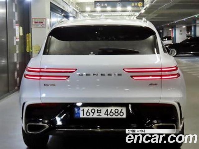 Genesis GV70 из Кореи Encar