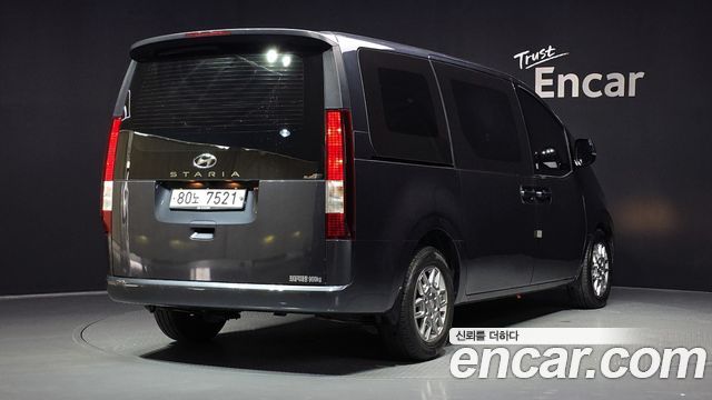 Hyundai Staria из Кореи Encar