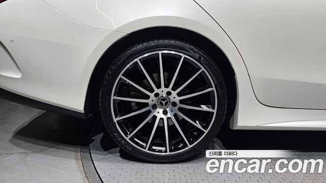 Mercedes-Benz CLS-Class CLS400d 4MATIC AMG Line — пробег 59 284 км — фото 5 из 5