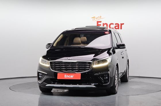 Kia Carnival 9-Seater Noblesse Special — пробег 154 286 км — фото 3 из 5