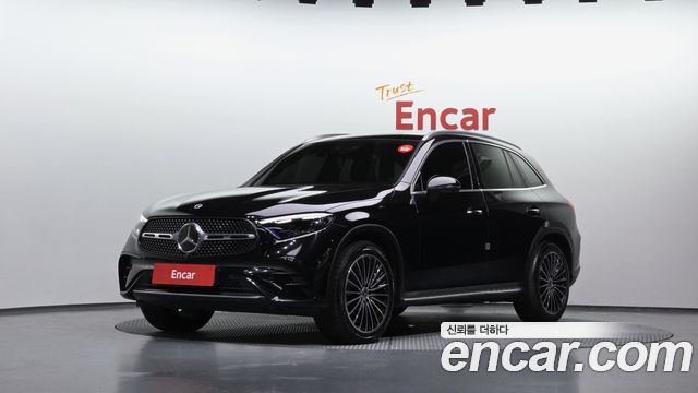 Mercedes-Benz GLC-Class GLC300 4MATIC AMG Line — пробег 52 887 км — фото 1 из 5
