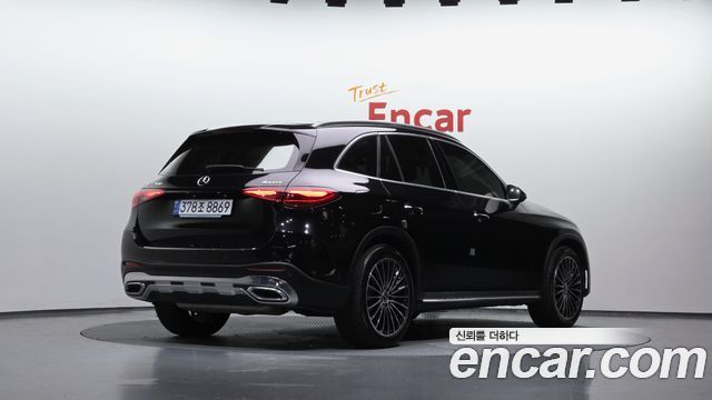 Mercedes-Benz GLC-Class GLC300 4MATIC AMG Line — пробег 52 887 км — фото 2 из 5