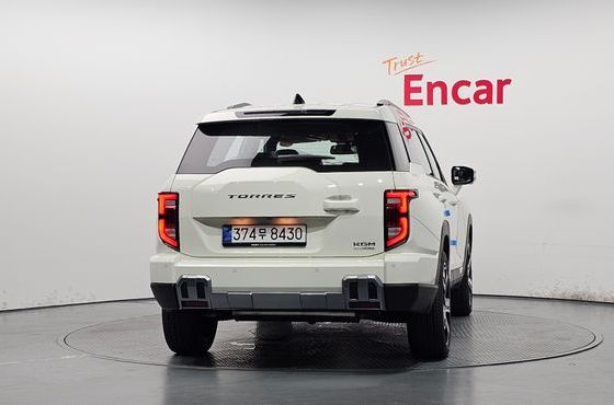 Ssangyong Torres HEV 1.5 2WD T7 — пробег 29 км — фото 4 из 5