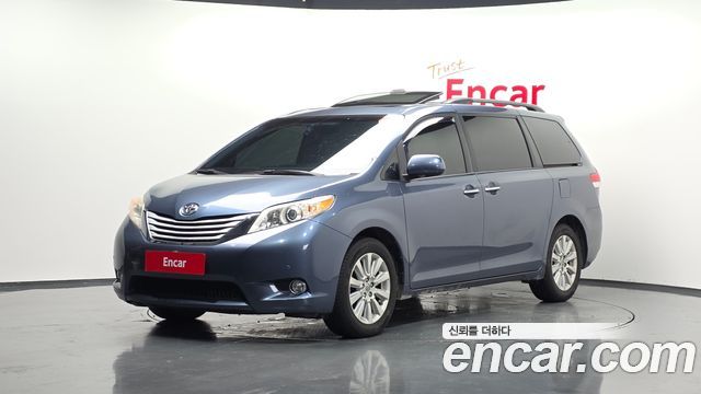 Toyota Sienna из Кореи Encar