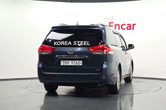 Toyota Sienna 3.5 AWD — пробег 190 155 км — фото 4 из 5