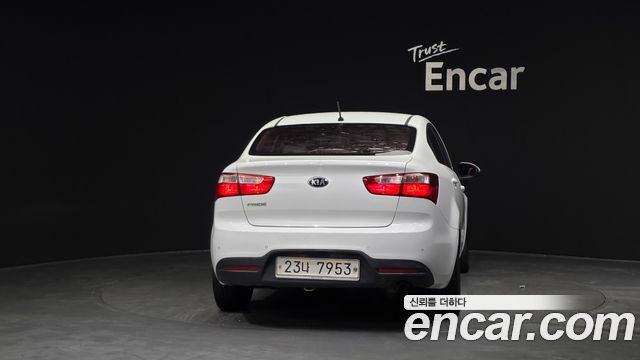 Kia pride из Кореи Encar