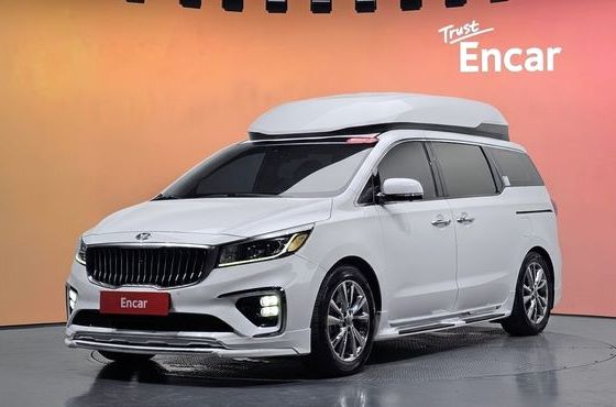 Kia Carnival Gasoline 9-seater Limousine(Special vehicle) — пробег 69 133 км — фото 1 из 5