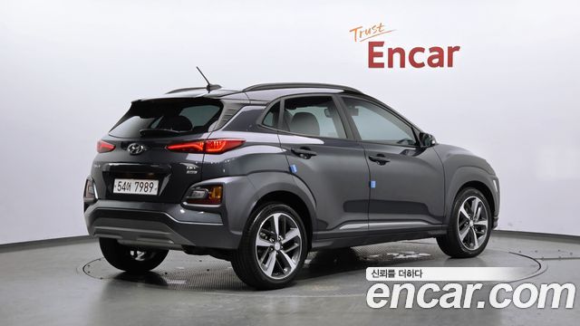Hyundai Kona 1.6 Turbo 4WD Premium — пробег 7 854 км — фото 2 из 5
