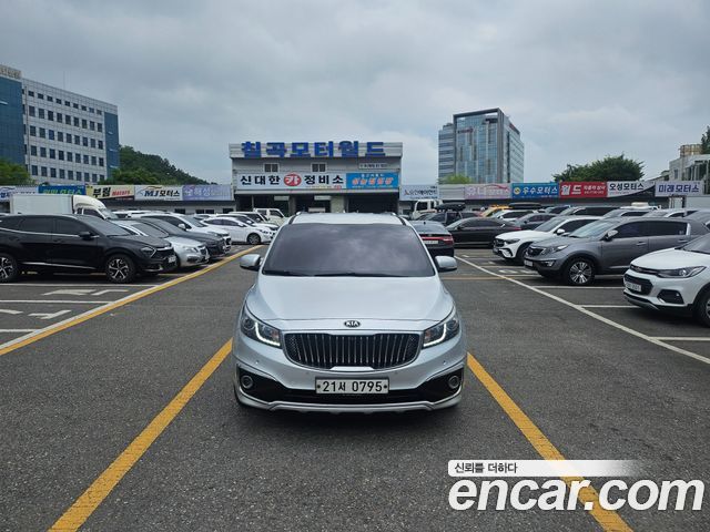 Kia Carnival из Кореи Encar