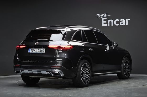 Mercedes-Benz GLC-Class GLC300 4MATIC AMG Line — пробег 20 268 км — фото 2 из 5