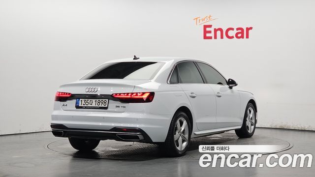 Audi A4 35 TDI — пробег 38 750 км — фото 2 из 5